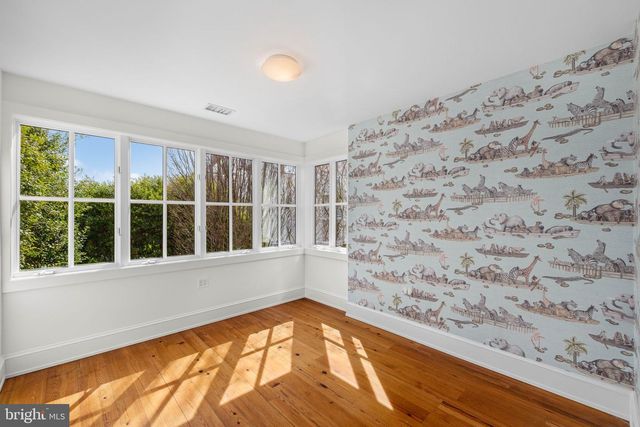 2912 DUMBARTON ST NW, Washington, DC 20007