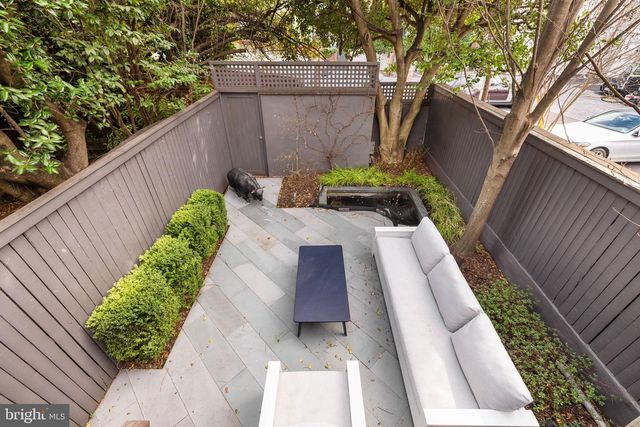 2912 DUMBARTON ST NW, Washington, DC 20007