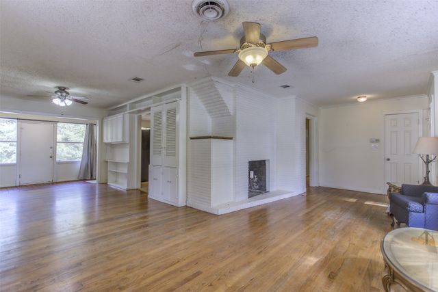 3465 Wellington Road, Fort Worth, TX 76116
