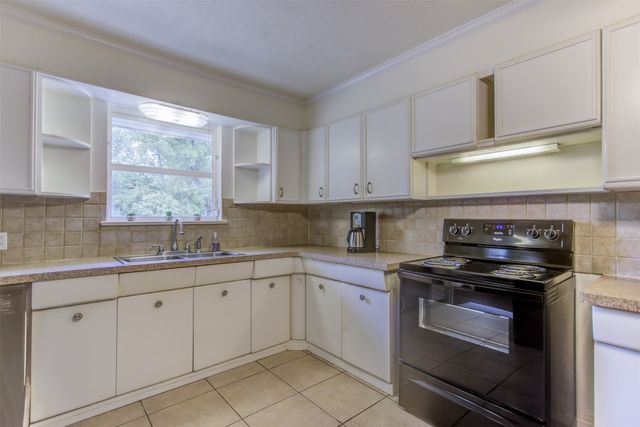 3465 Wellington Road, Fort Worth, TX 76116