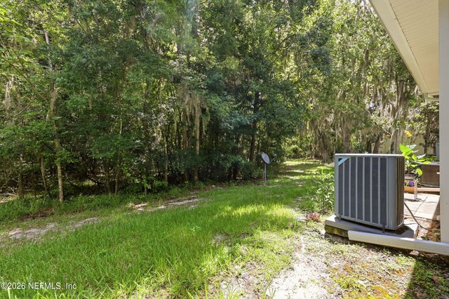 8435 THORNBUSH Court, Jacksonville, FL 32216