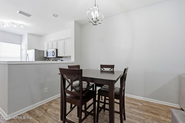 8435 THORNBUSH Court, Jacksonville, FL 32216