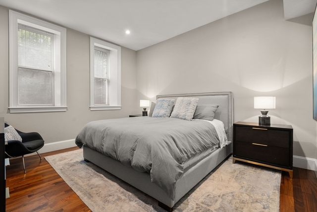 324 Tappan 1, Brookline, MA 02445