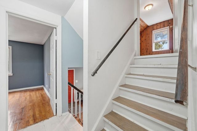 9668 S Luella Avenue, Chicago, IL 60617