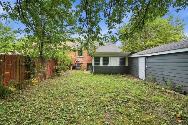 9668 S Luella Avenue, Chicago, IL 60617