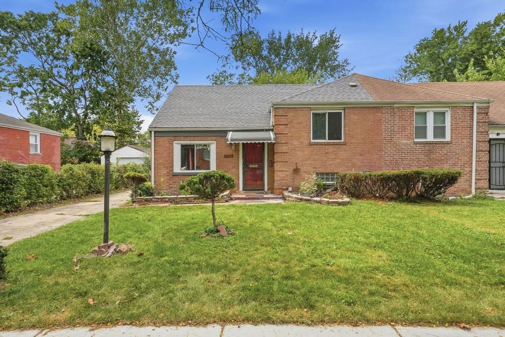 9668 S Luella Avenue, Chicago, IL 60617