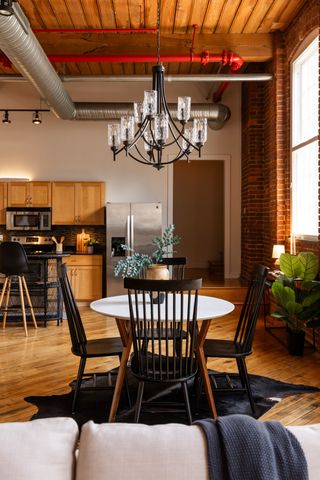 1400 Rosa L Parks Blvd Apt 333, Nashville, TN 37208