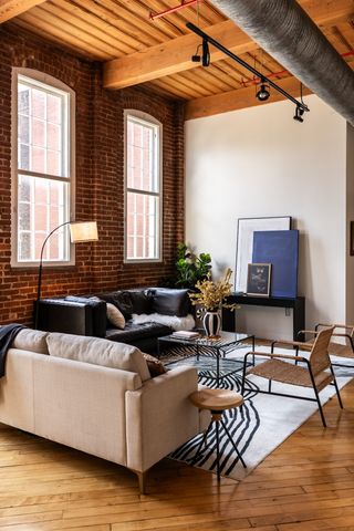 1400 Rosa L Parks Blvd Apt 333, Nashville, TN 37208