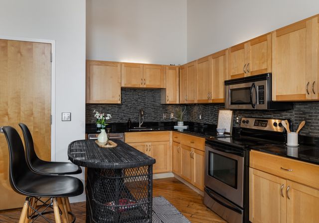 1400 Rosa L Parks Blvd Apt 333, Nashville, TN 37208