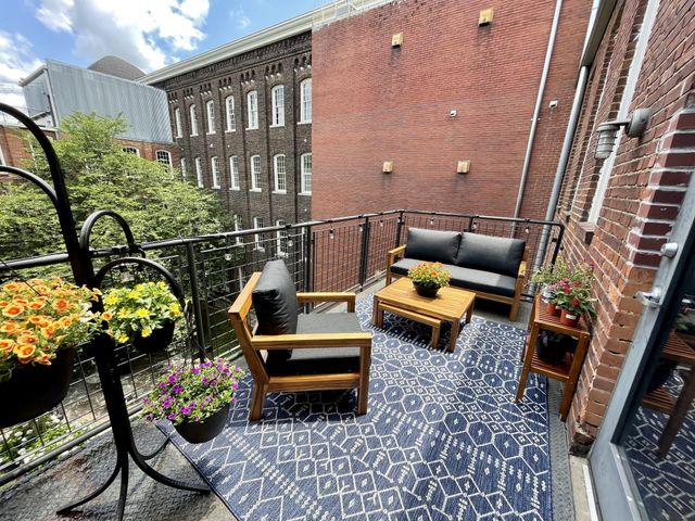 1400 Rosa L Parks Blvd Apt 333, Nashville, TN 37208