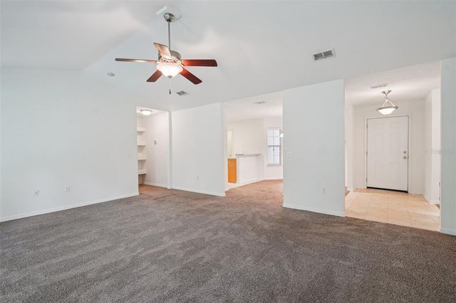 12104 NW 162ND DRIVE, Alachua, FL 32615