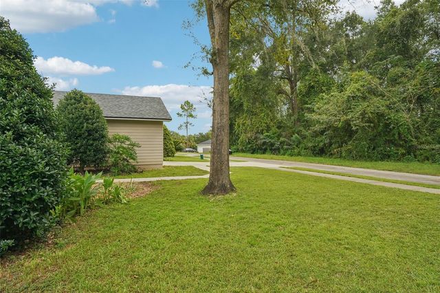 12104 NW 162ND DRIVE, Alachua, FL 32615