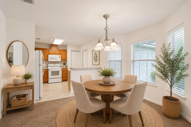 12104 NW 162ND DRIVE, Alachua, FL 32615