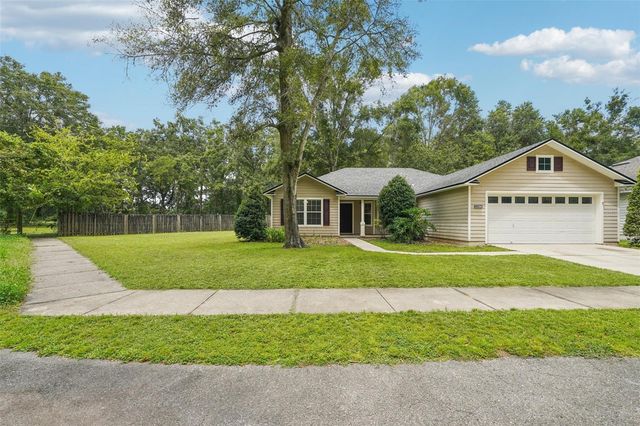 12104 NW 162ND DRIVE, Alachua, FL 32615