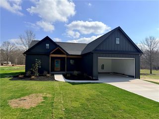 408 Edgewood Drive, Belton, SC 29627