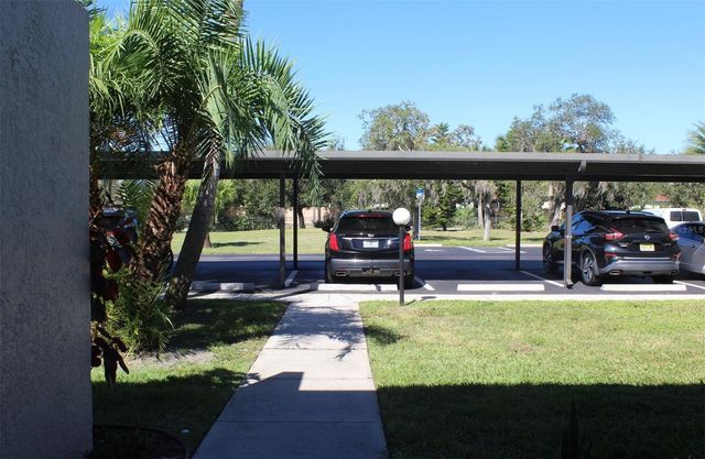 4072 OAKVIEW DRIVE C5, Punta Gorda, FL 33980