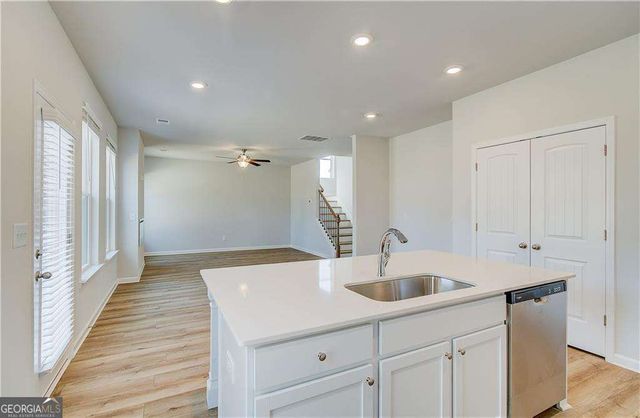 652 Leafy Branch Way, Mcdonough, GA 30253