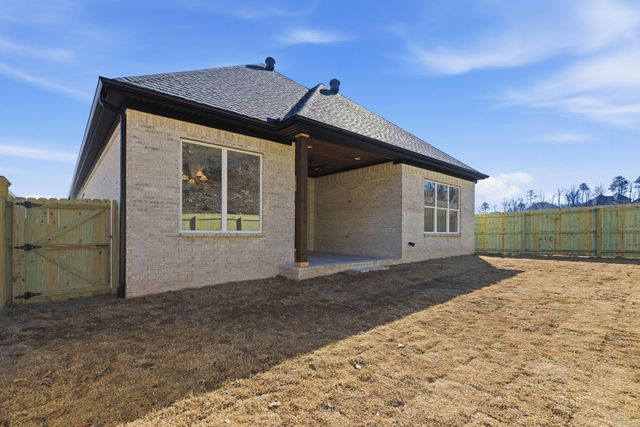 708 Edgewood Circle, Little Rock, AR 72223