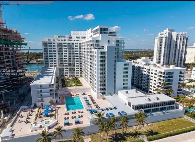 5401 Collins Avenue 1022, Miami Beach, FL 33140