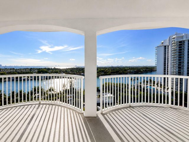 5401 Collins Avenue 1022, Miami Beach, FL 33140