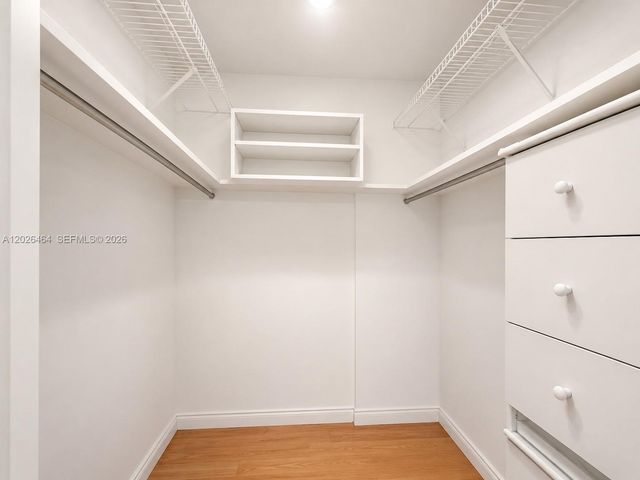 5401 Collins Avenue 1022, Miami Beach, FL 33140