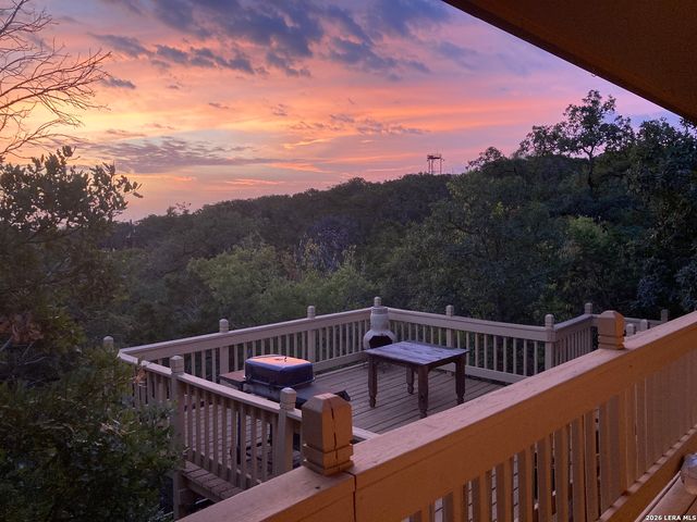 115 Codrington, Kerrville, TX 78028