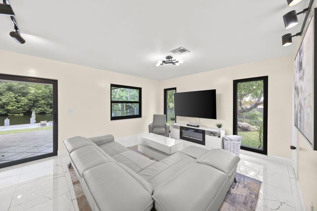 4406 SW 35th Avenue, Fort Lauderdale, FL 33312