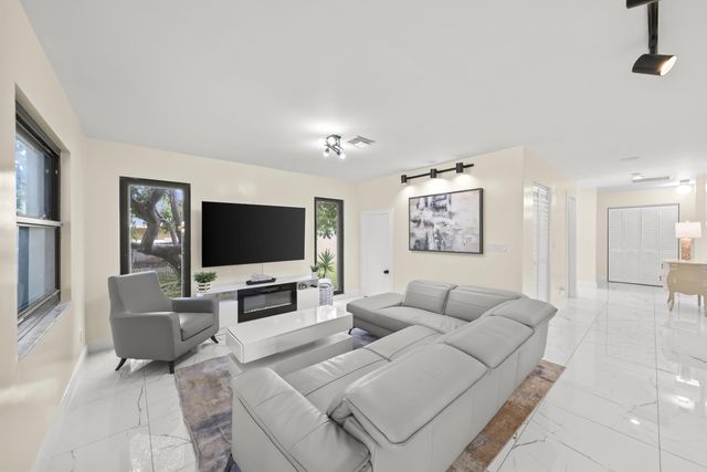 4406 SW 35th Avenue, Fort Lauderdale, FL 33312