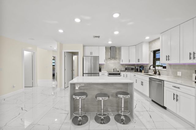 4406 SW 35th Avenue, Fort Lauderdale, FL 33312