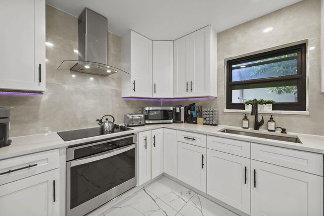 4406 SW 35th Avenue, Fort Lauderdale, FL 33312