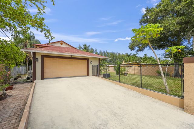 4406 SW 35th Avenue, Fort Lauderdale, FL 33312
