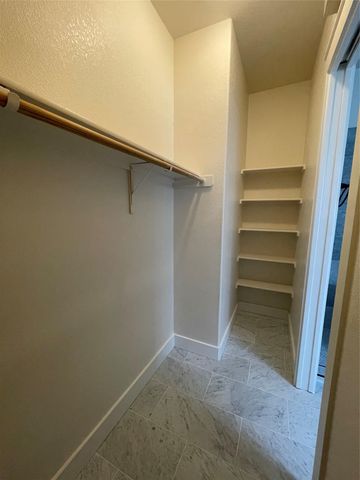 706 W Lockhart ST, Kyle, TX 78640