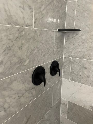 706 W Lockhart ST, Kyle, TX 78640