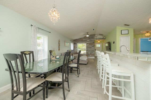 1160 N Volusia St, St Augustine, FL 32084