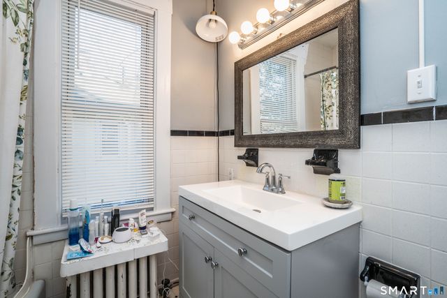 109 Grennan Road, West Hartford, CT 06107