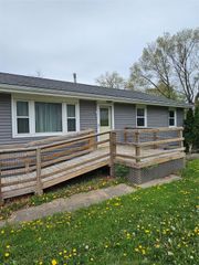 408 Maple Street, De Soto, IA 50069