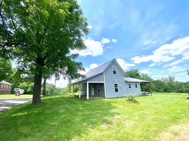 2339 E Tulip Road, Bloomfield, IN 47424