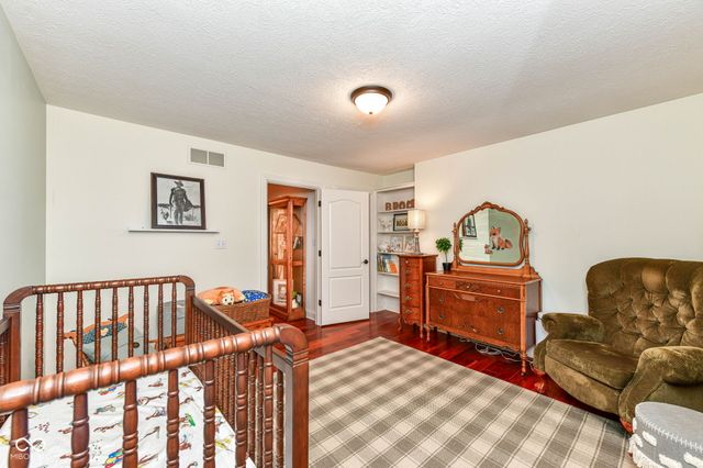 11718 Whisper Bay Court, Carmel, IN 46033