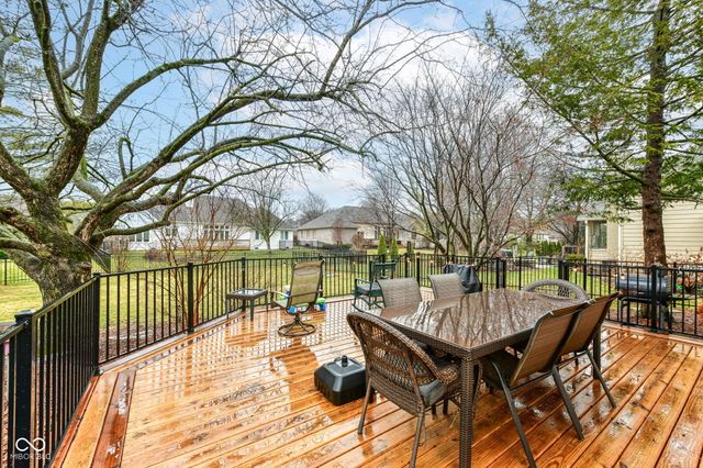 11718 Whisper Bay Court, Carmel, IN 46033