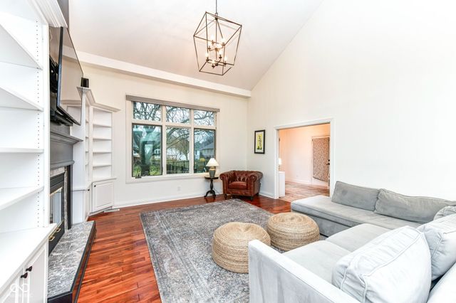 11718 Whisper Bay Court, Carmel, IN 46033