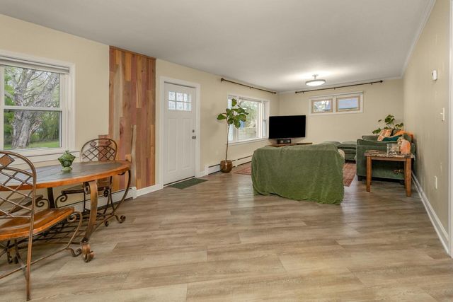 951 Washington Street, Prescott, WI 54021