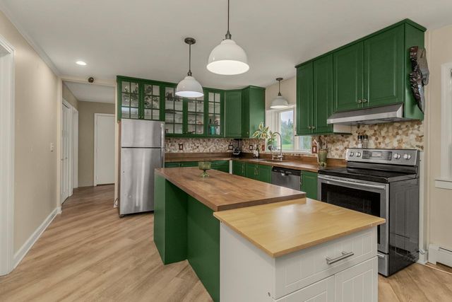 951 Washington Street, Prescott, WI 54021