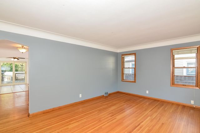 3608 31st Avenue N, Robbinsdale, MN 55422