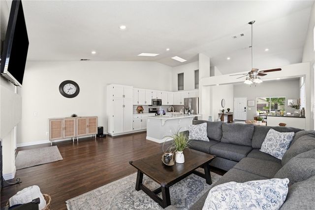 3053 Mira Vista Way, Corona, CA 92881