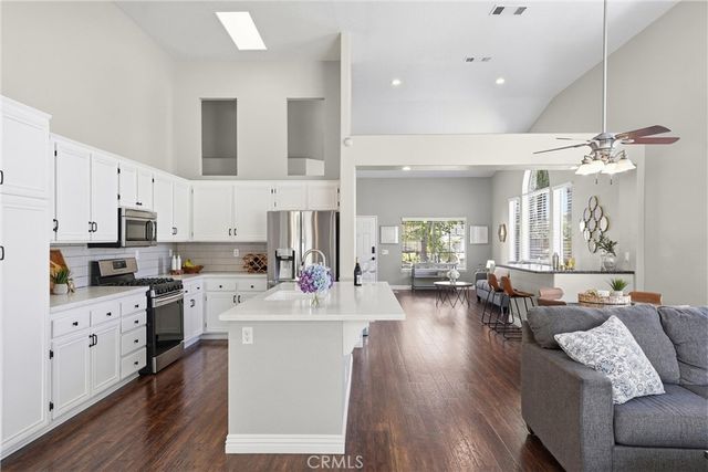 3053 Mira Vista Way, Corona, CA 92881