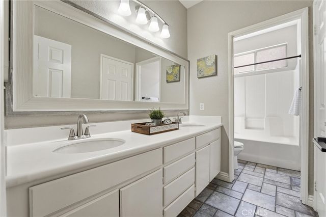 3053 Mira Vista Way, Corona, CA 92881