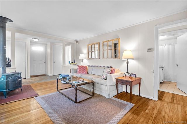 35 Faulkner Drive, Guilford, CT 06437