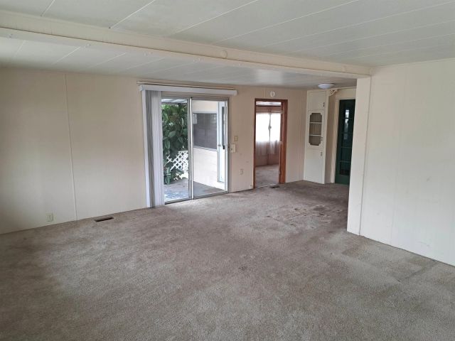 2 Bahia Ln, Oceanside, CA 92058