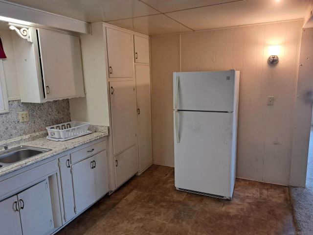 2 Bahia Ln, Oceanside, CA 92058