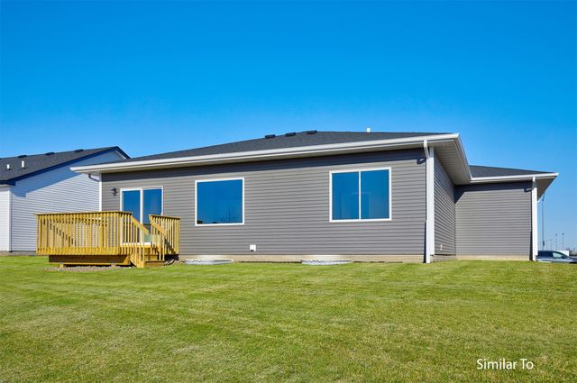 600 NW Atlas Lane, Waukee, IA 50263